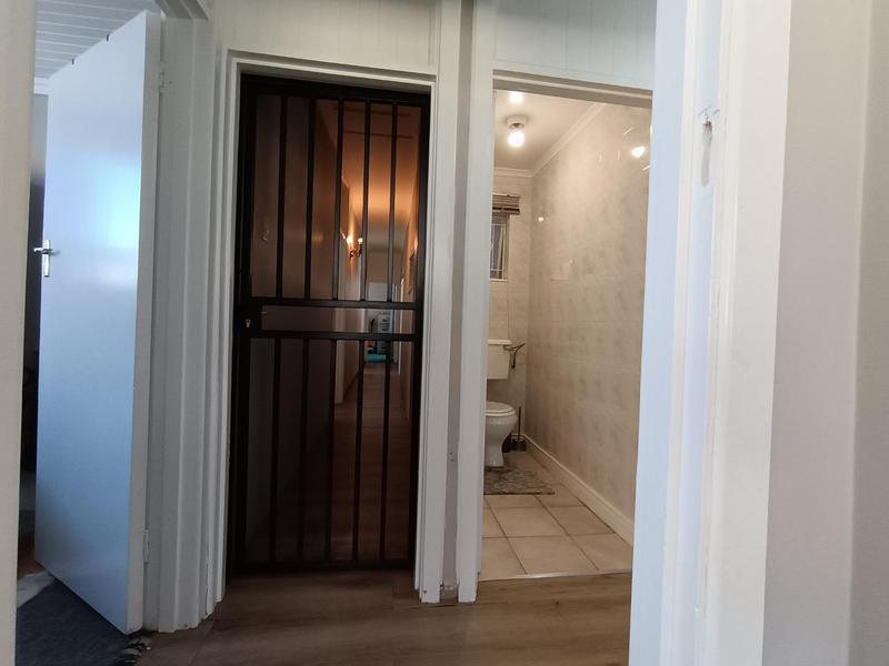 5 Bedroom Property for Sale in Bergsig Eastern Cape